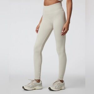 Vuori Womens Waffle Seamless Legging